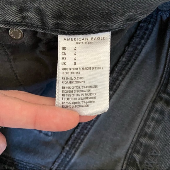 American Eagle Black Distressed High Rise Denim Shorts Size 4 - Picture 4 of 4